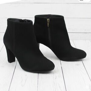 Talbots Black Suede Leather Ankle Boots - Size 7M